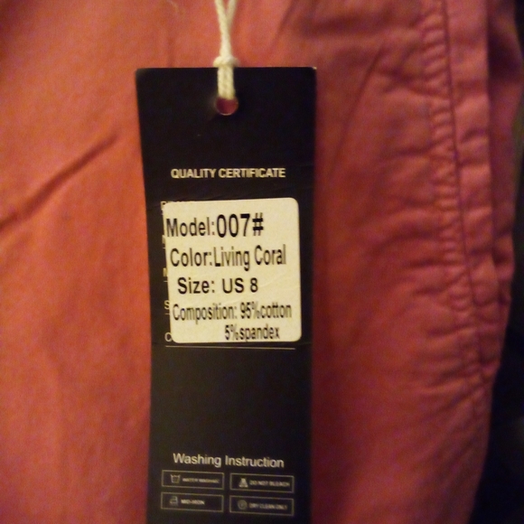 Shorts - Picture 3 of 3